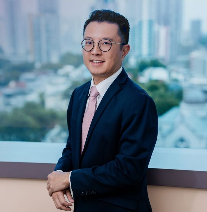 Dr Mark Wong, an experienced colorectal surgeon in Singapore, offers personalized digestive care and Bahasa-speaking support